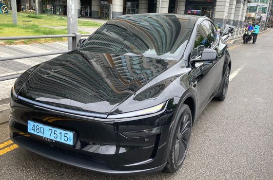 Tesla Model Y Premium RWD — пробег 3 014 км — фото 2 из 5