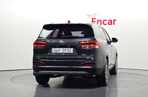 Kia Sorento Diesel 2.2 2WD Noblesse Special — пробег 140 475 км — фото 4 из 5