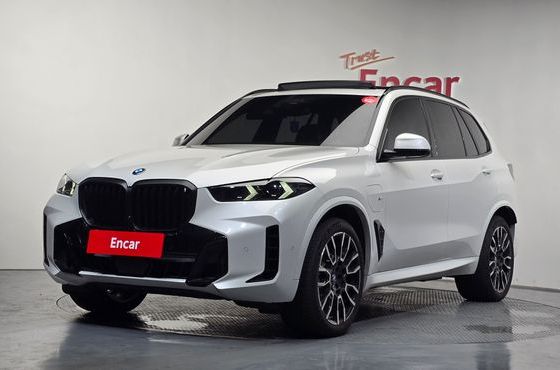 BMW X5 xDrive 50e M Sport — пробег 22 863 км — фото 1 из 5