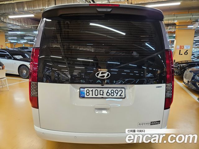 Hyundai Staria из Кореи Encar