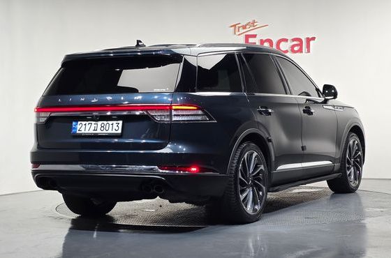 Lincoln Aviator 3.0 Reserve AWD — пробег 237 051 км — фото 2 из 5