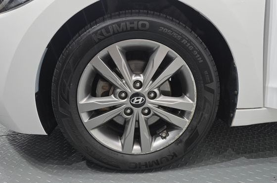 Hyundai AVANTE 1.6 GDI Modern — пробег 167 011 км — фото 5 из 5