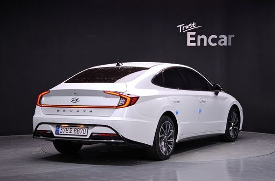 Hyundai Sonata 2.0 Premium Plus — пробег 65 042 км — фото 2 из 5