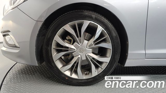 Hyundai Sonata 2.4 Exclusive — пробег 135 424 км — фото 5 из 5