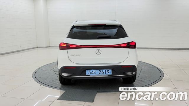 Mercedes-Benz EQA из Кореи Encar