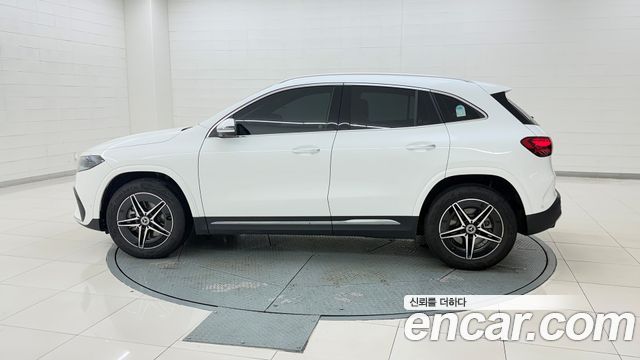 Mercedes-Benz EQA из Кореи Encar