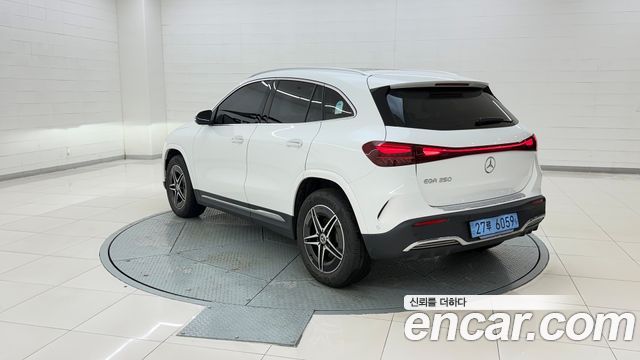 Mercedes-Benz EQA из Кореи Encar