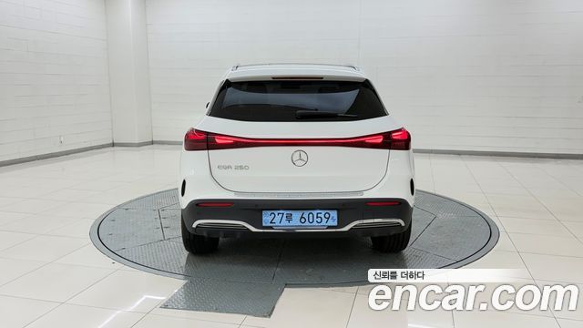 Mercedes-Benz EQA из Кореи Encar