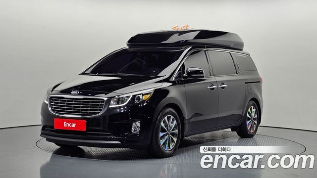 Kia Carnival из Кореи Encar