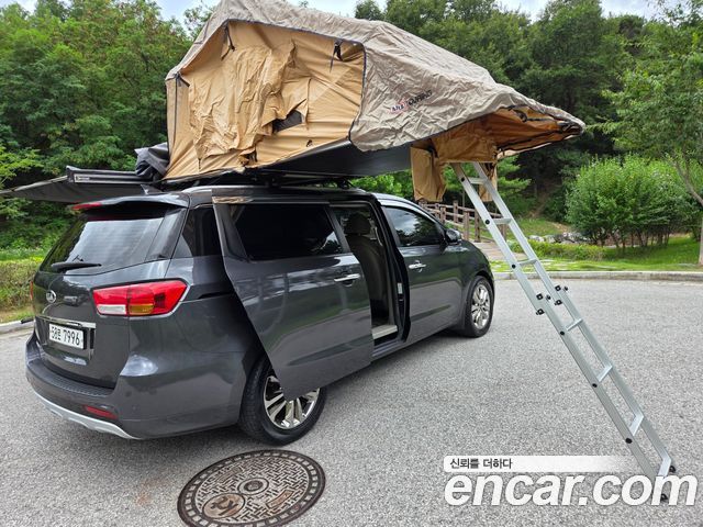 Kia Carnival из Кореи Encar