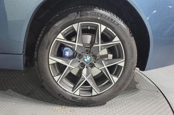 BMW X3 xDrive 20 M Sport — пробег 3 808 км — фото 5 из 5