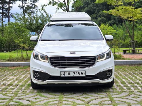 Kia Carnival 9-seater Noblesse — пробег 93 969 км — фото 3 из 5
