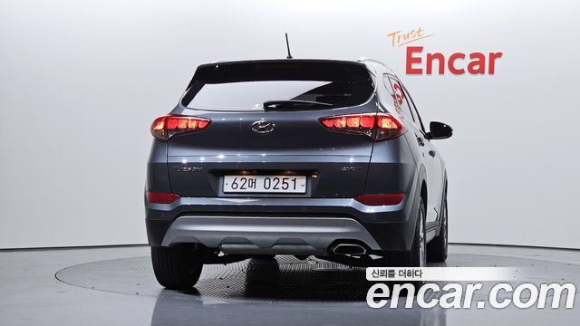 Hyundai Tucson из Кореи Encar