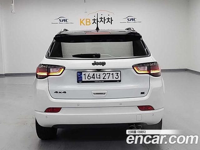 Jeep Compass из Кореи Encar