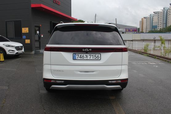 Kia Carnival Gasoline 11-Seater Prestige — пробег 72 241 км — фото 3 из 5