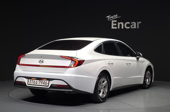 Hyundai Sonata 2.0 Smart — пробег 46 188 км — фото 2 из 5
