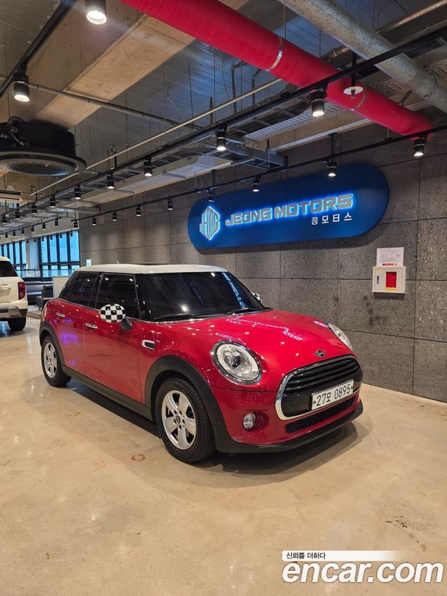 Mini Cooper 5Door Mid 3rd — пробег 150 000 км — фото 2 из 5