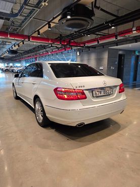 Mercedes-Benz E-Class E300 Elegance — пробег 90 000 км — фото 5 из 5