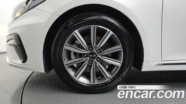 Kia K5 из Кореи Encar
