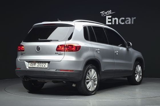 Volkswagen Tiguan 2.0 TDI Premium 5N — пробег 115 631 км — фото 2 из 5