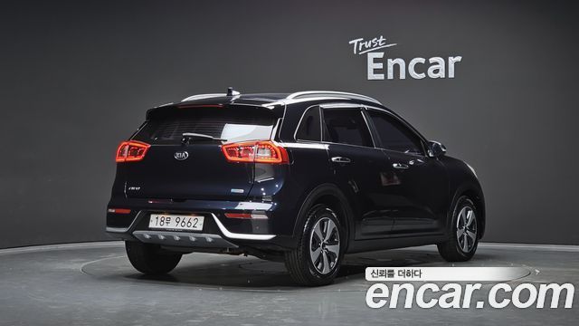 Kia Niro из Кореи Encar