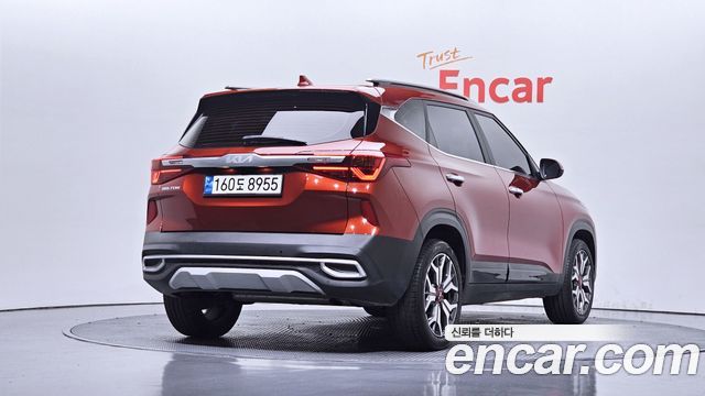 Kia Seltos из Кореи Encar