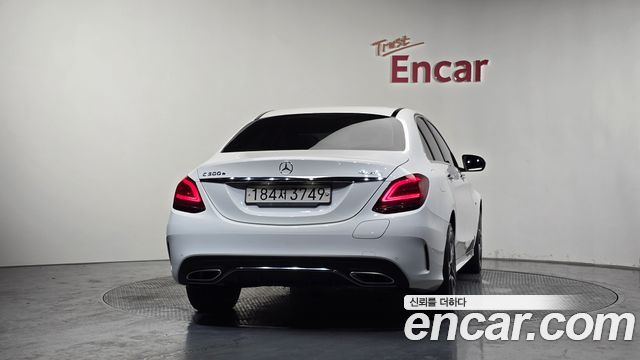 Mercedes-Benz C-Class из Кореи Encar