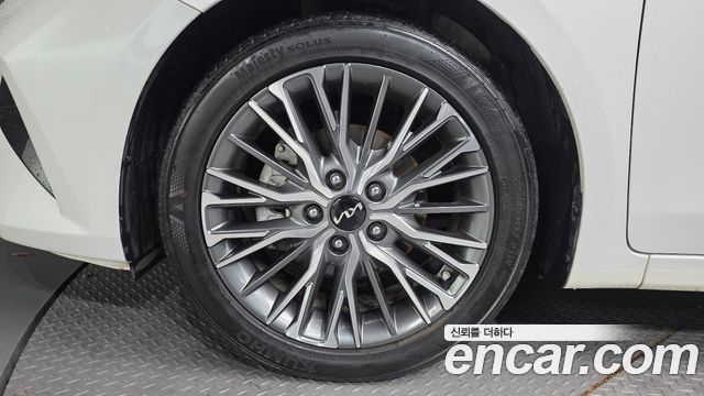 Kia K3 из Кореи Encar