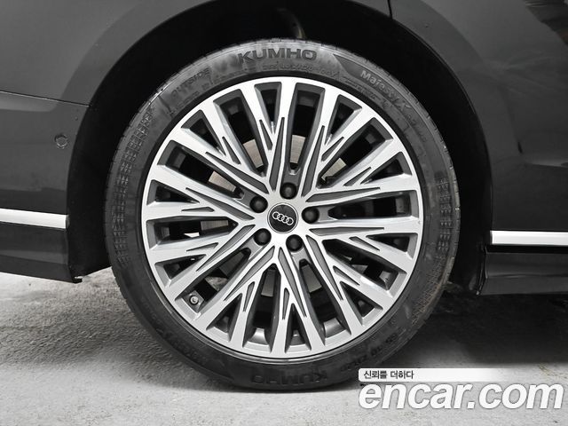Audi A8 из Кореи Encar