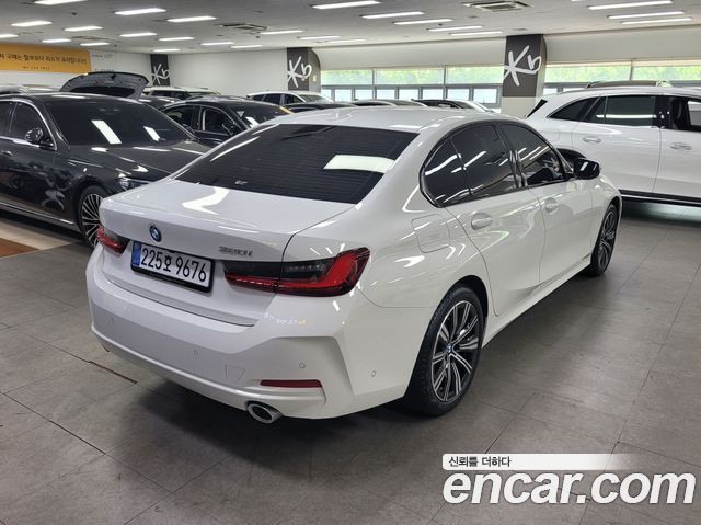 BMW 3-Series из Кореи Encar