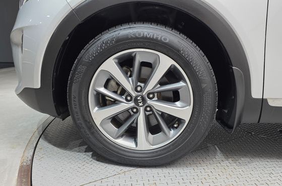 Kia Sorento Diesel 2.0 2WD Prestige — пробег 137 943 км — фото 5 из 5