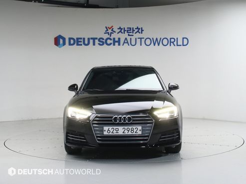 Audi A4 30 TDI Premium — пробег 79 700 км — фото 3 из 5