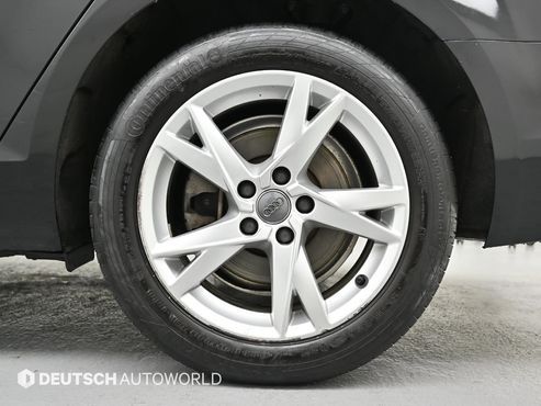 Audi A4 30 TDI Premium — пробег 79 700 км — фото 5 из 5