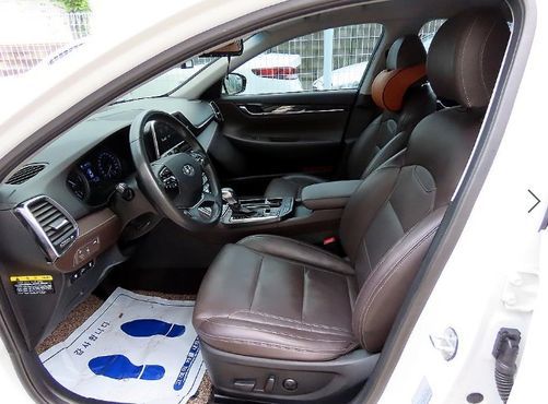Hyundai Grandeur Premium — пробег 271 470 км — фото 5 из 5