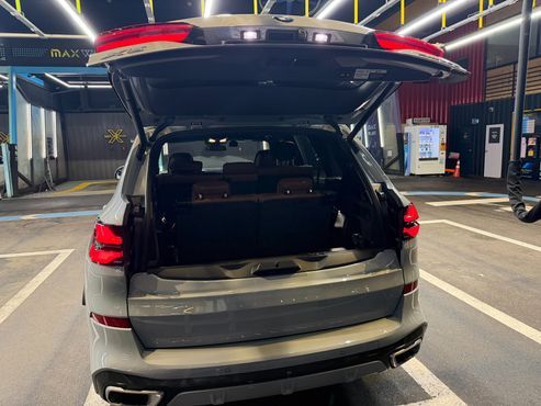 BMW X5 xDrive 30d M Sport — пробег 8 000 км — фото 3 из 5