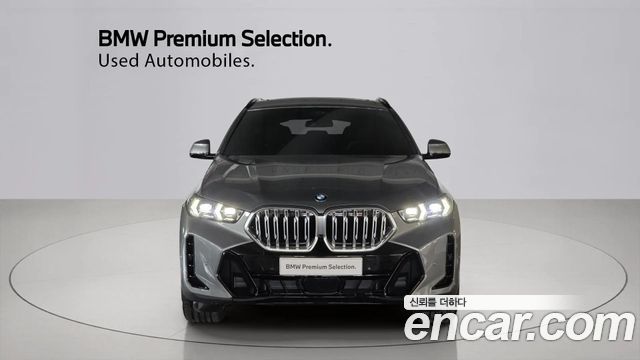 BMW X6 xDrive40i M Sport — пробег 5 464 км — фото 3 из 5