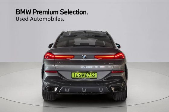 BMW X6 xDrive40i M Sport — пробег 5 464 км — фото 4 из 5