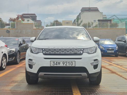 Land Rover Discovery Sport 2.0 TD4 HSE Luxury — пробег 104 086 км — фото 1 из 5