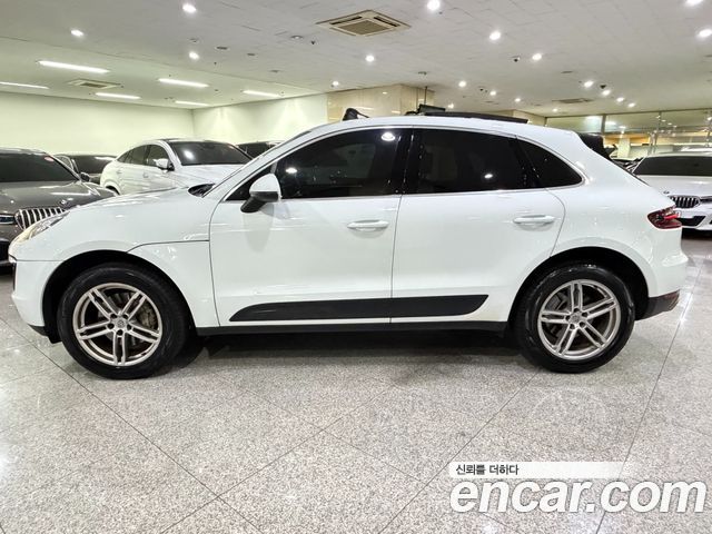 Porsche Macan из Кореи Encar