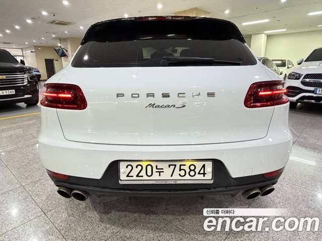 Porsche Macan из Кореи Encar