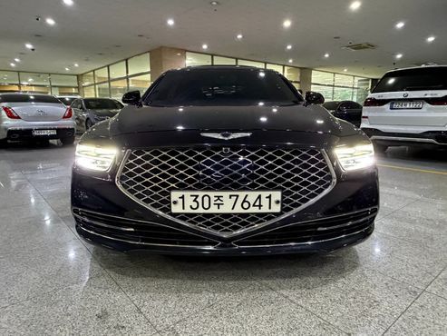 Genesis G90 5.0 AWD Prestige — пробег 123 971 км — фото 2 из 5