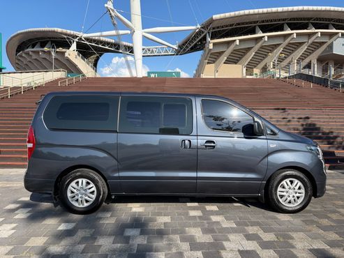Hyundai Starex Van 5-Seater Smart — пробег 125 424 км — фото 4 из 5