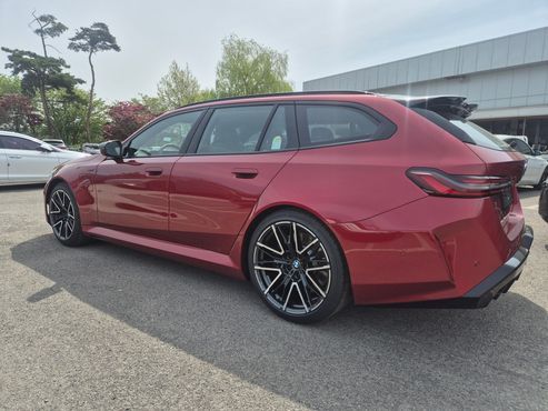 BMW M5 M5 Touring — пробег 2 600 км — фото 4 из 5