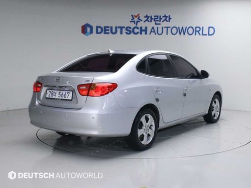 Hyundai AVANTE 1.6 VVT S16 LUXURY — пробег 165 294 км — фото 2 из 5