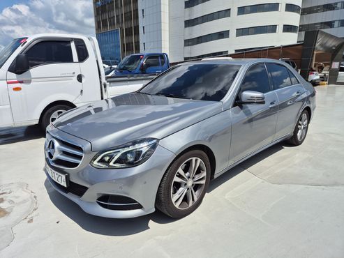 Mercedes-Benz E-Class E220 Bluetec Avantgarde — пробег 95 537 км — фото 1 из 5