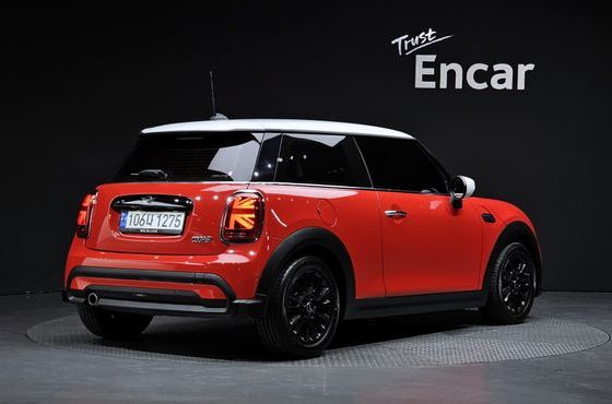 Mini Cooper Classic Third Generation — пробег 22 985 км — фото 2 из 5