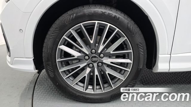 Audi Q3 из Кореи Encar