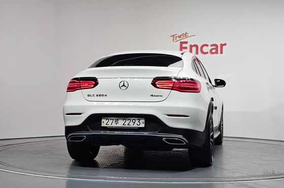 Mercedes-Benz GLC-Class GLC220 d 4MATIC Premium Coupe — пробег 130 900 км — фото 4 из 5