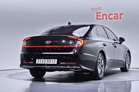 Hyundai Sonata 2.0 Premium Plus — пробег 45 040 км — фото 2 из 5