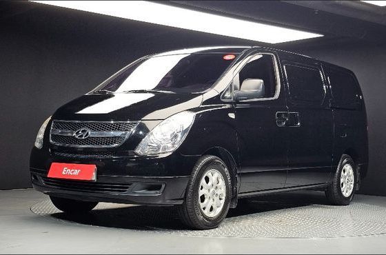 Hyundai Starex 3-Seater VAN CVX Deluxe — пробег 261 896 км — фото 1 из 5